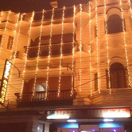 Breeze Hotel Siliguri Exteriér fotografie