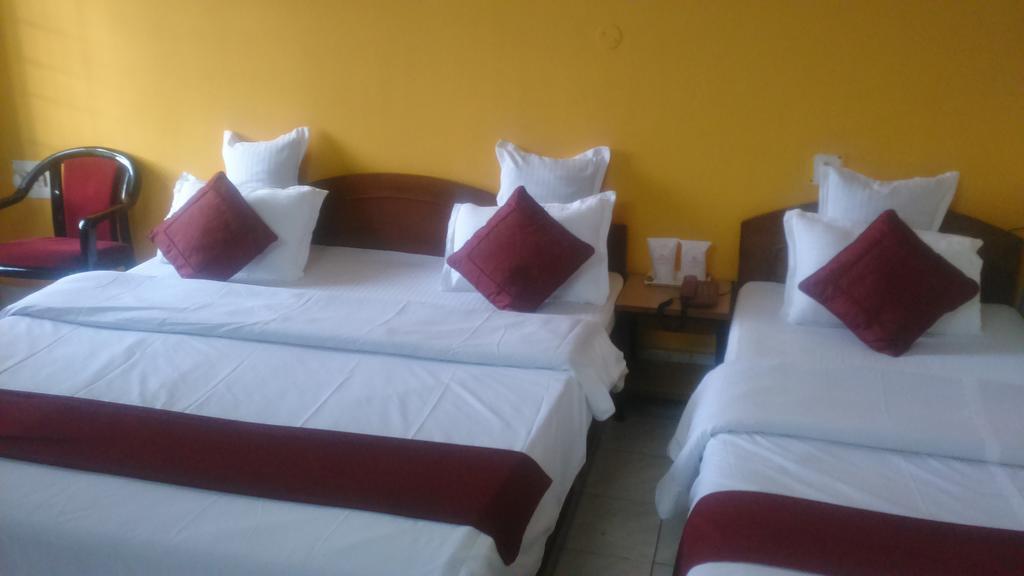 Breeze Hotel Siliguri Pokoj fotografie