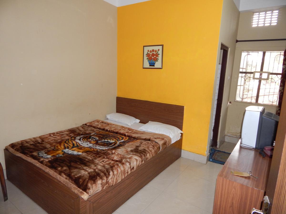 Breeze Hotel Siliguri Exteriér fotografie