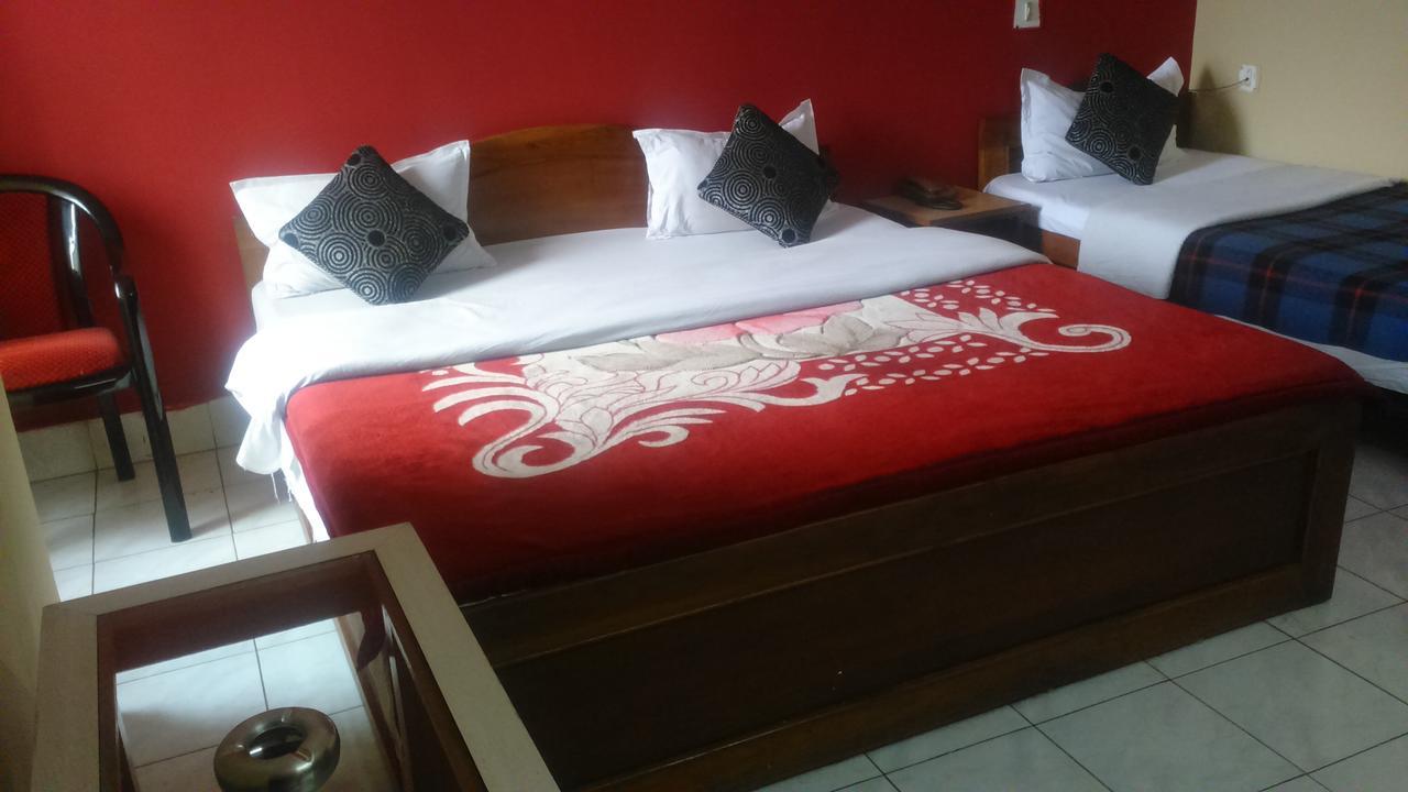Breeze Hotel Siliguri Exteriér fotografie